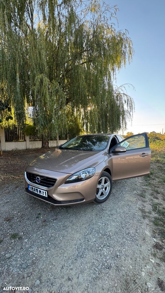 Volvo V40 - 15