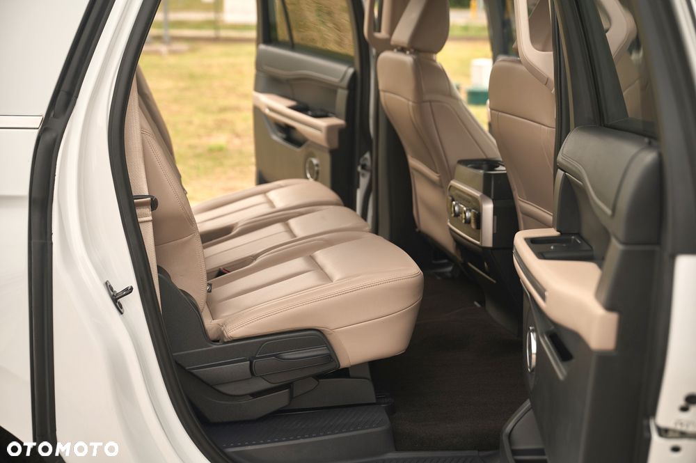 Ford Expedition - 21