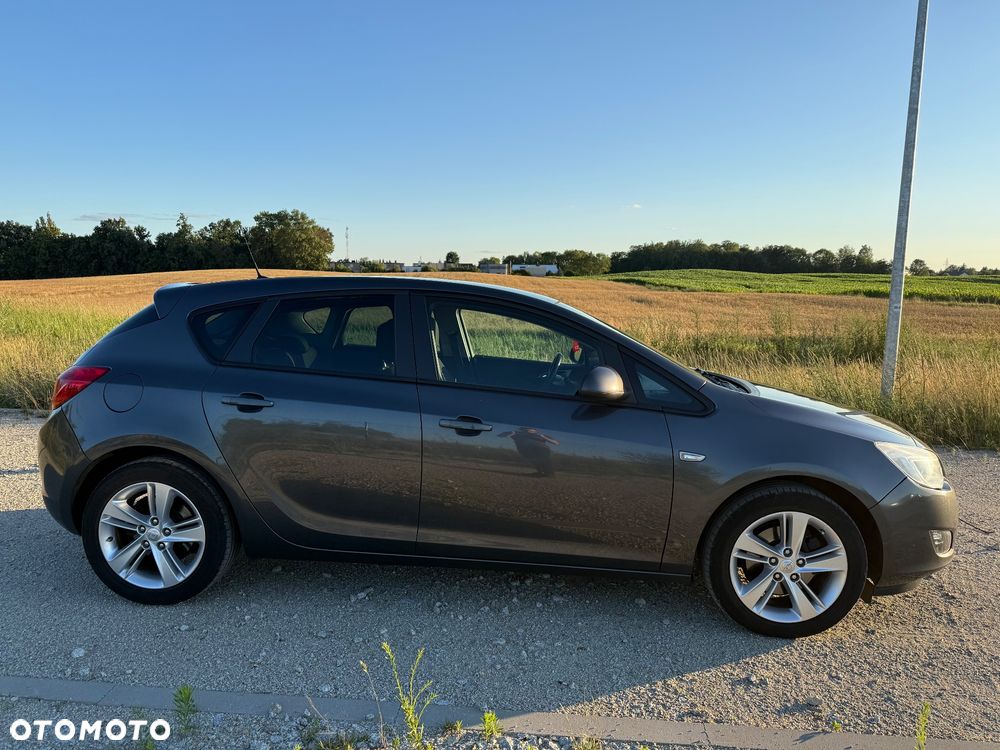 Opel Astra 1.7 CDTI DPF Edition - 3