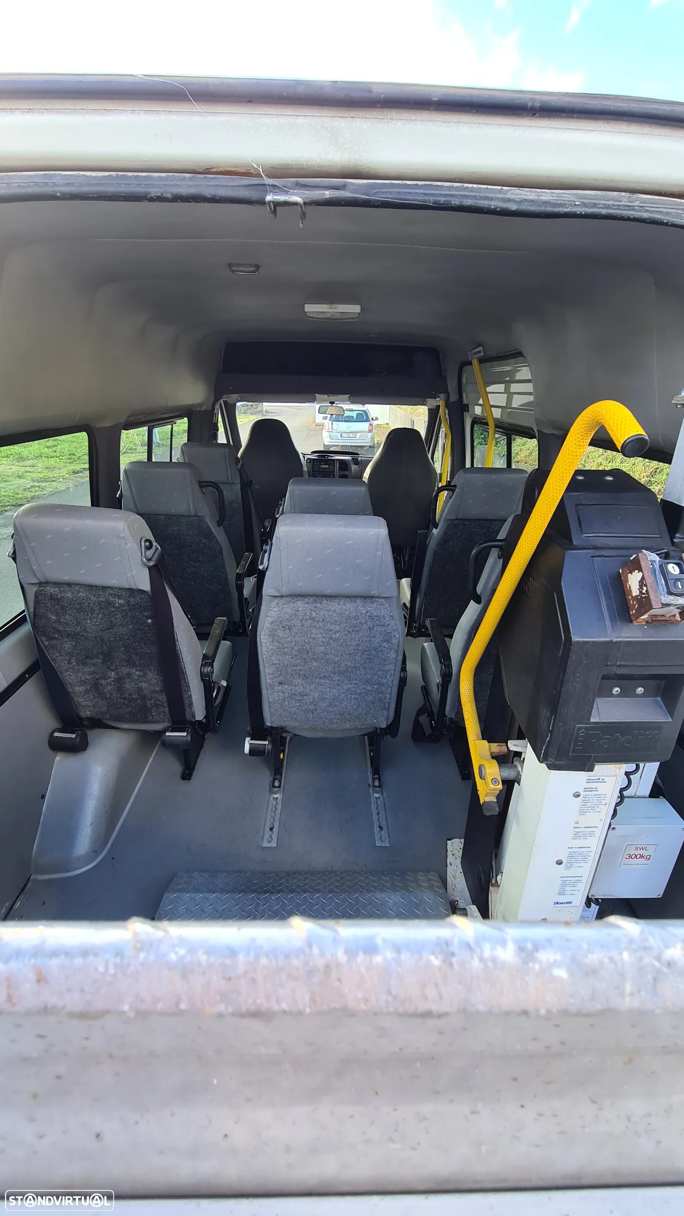 Ford Transit - 10