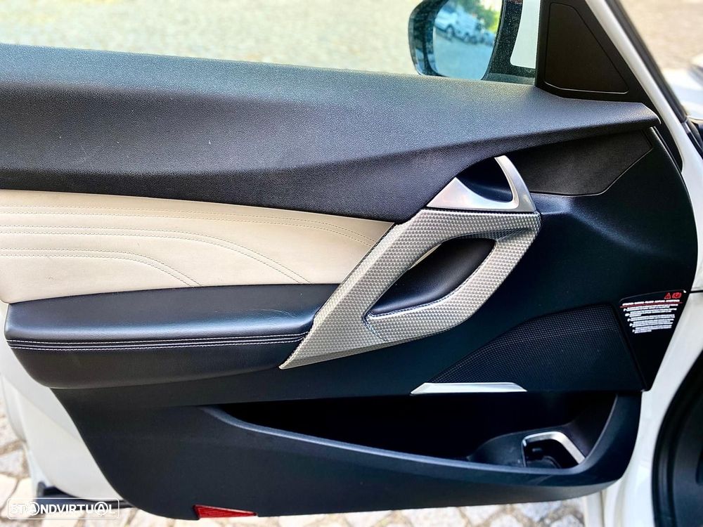 Citroën DS5 2.0 HDi Hybrid4 So Chic CMP6 - 16