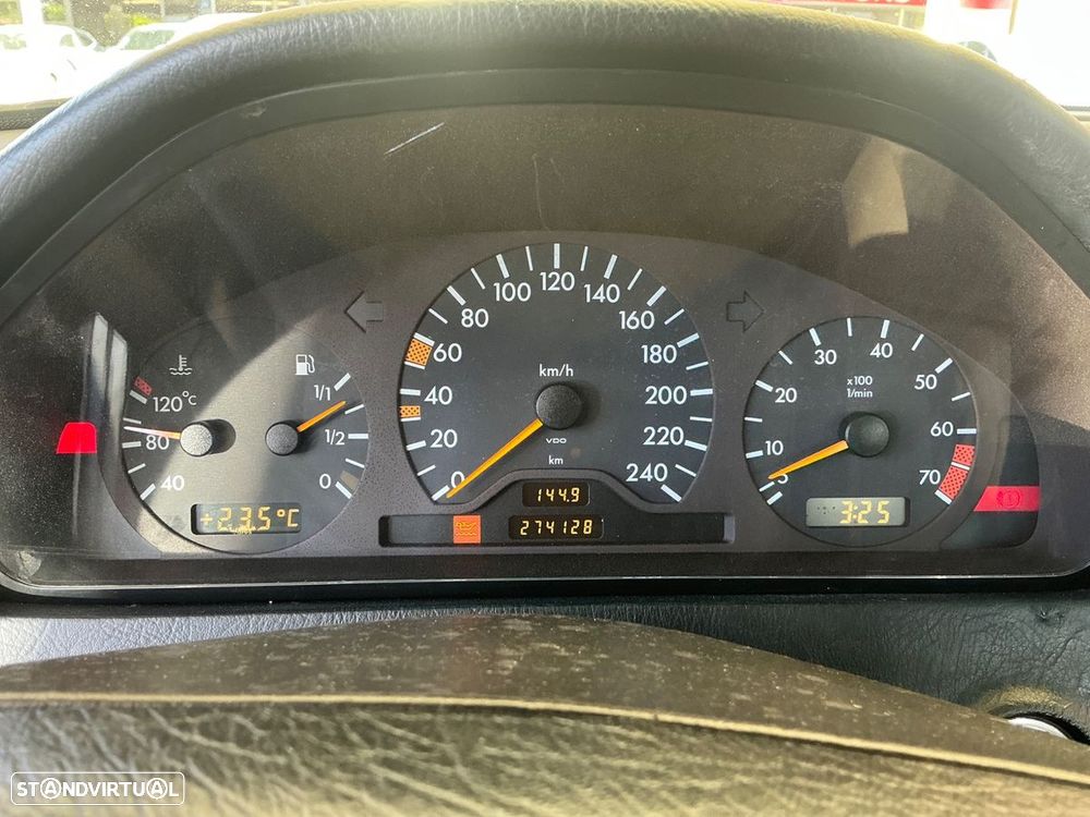 Mercedes-Benz C 180 Esprit - 22