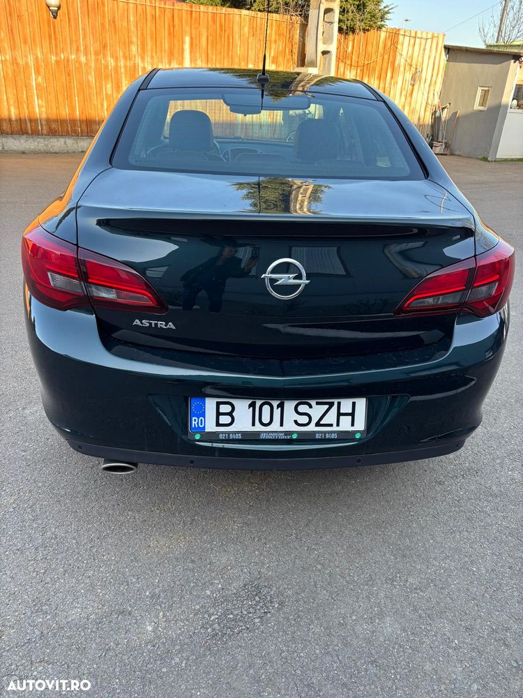 Opel Astra 1.4 Turbo ECOTEC Enjoy - 6