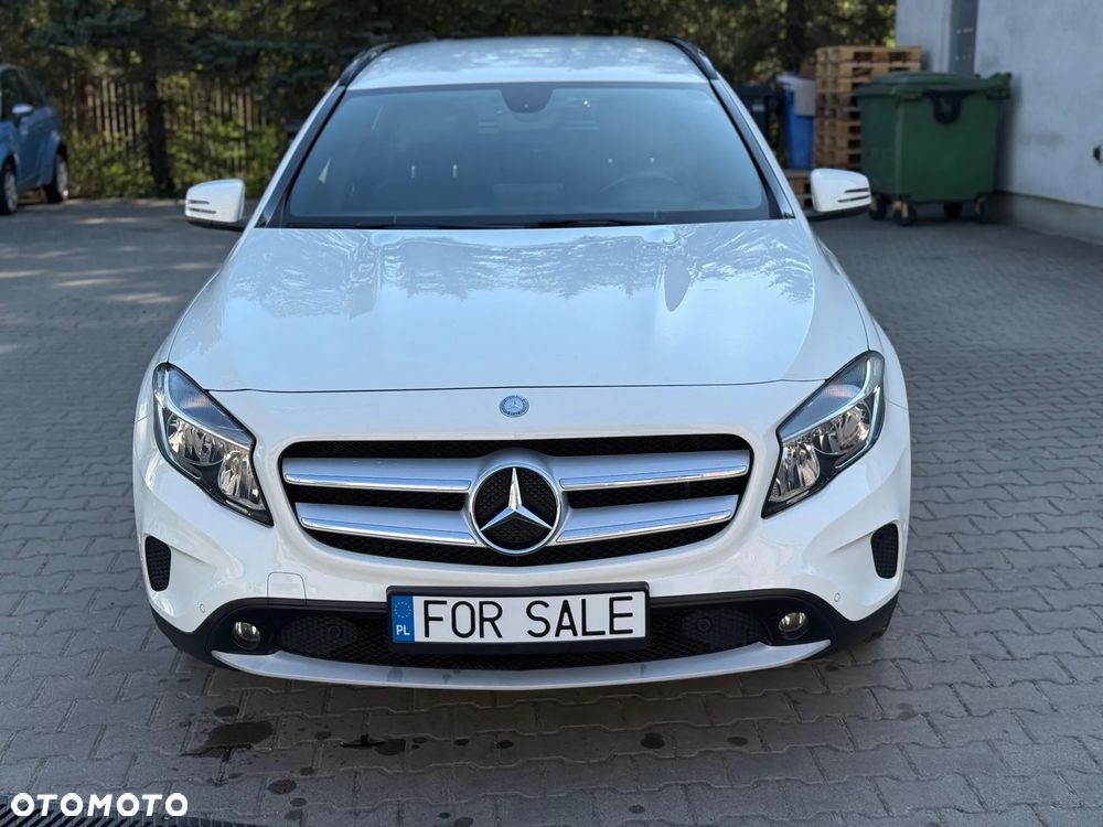 Mercedes-Benz GLA 200 (CDI) d - 2