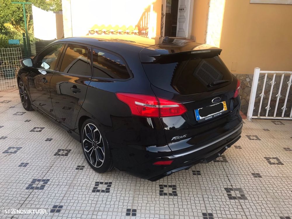 Ford Focus SW 1.5 TDCi ST-Line - 3