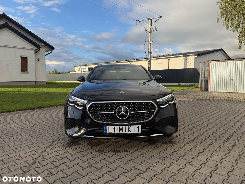 Mercedes-Benz Klasa E 400e 4Matic 9G-TRONIC - 8