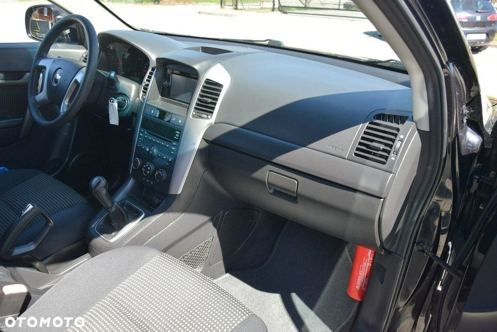 Chevrolet Captiva - 26