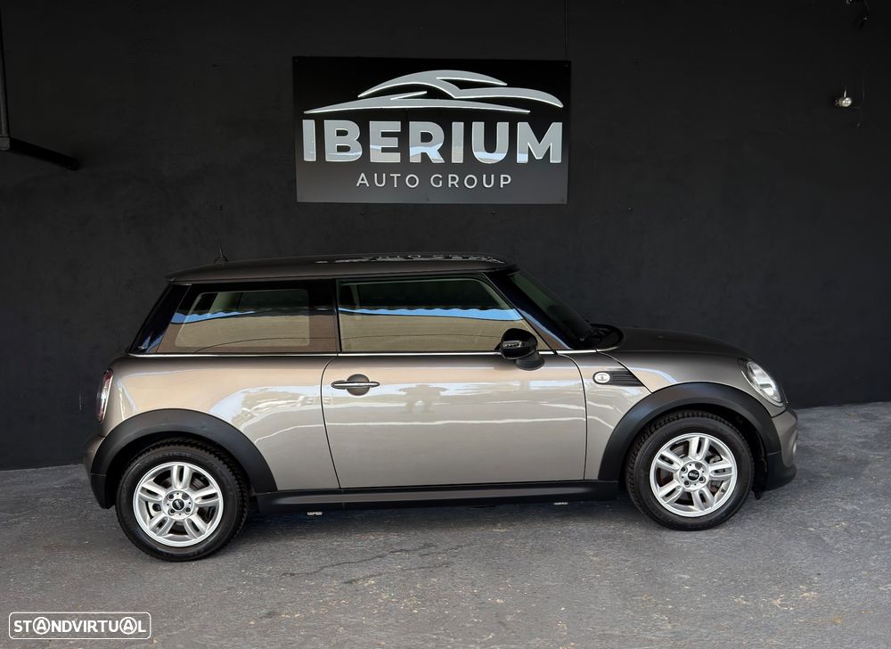 MINI 3 Portas One - 7