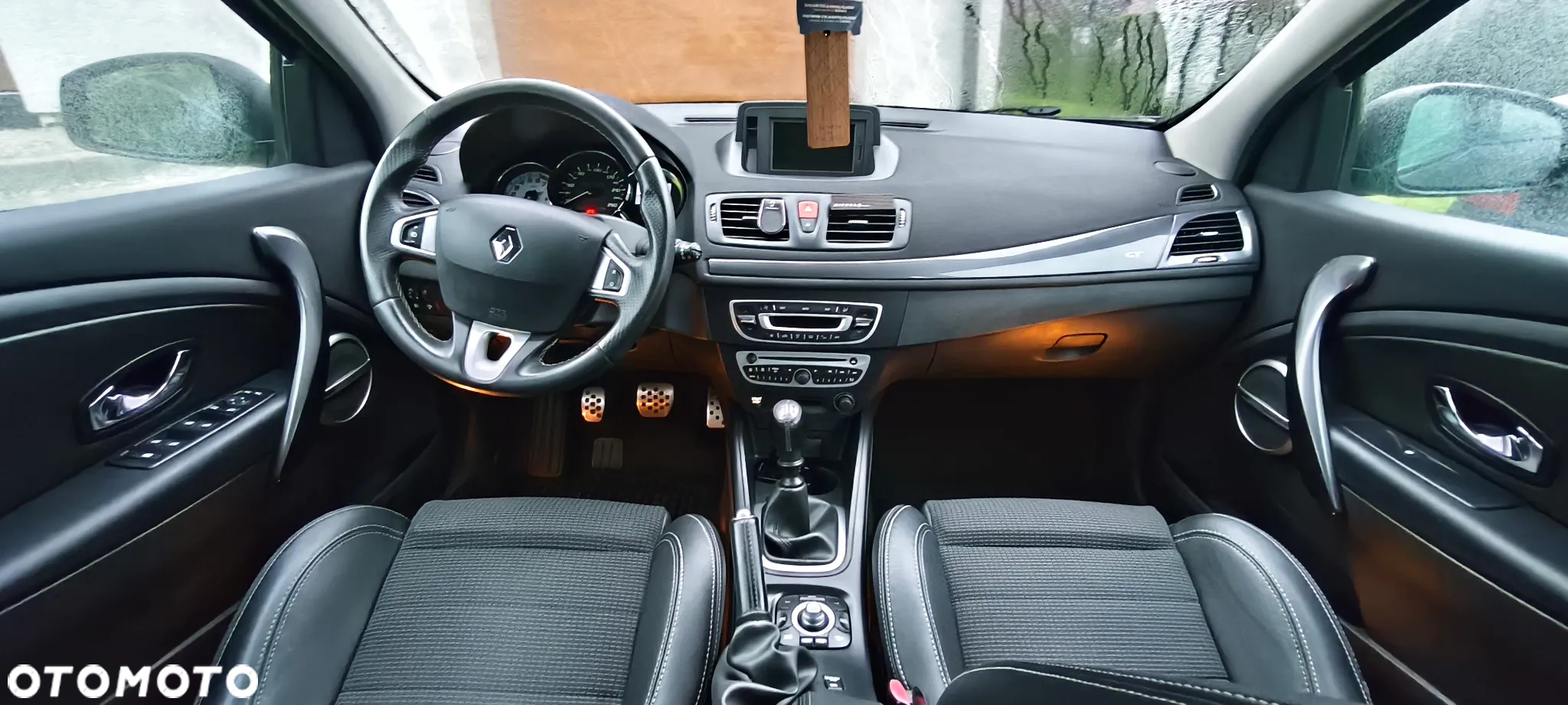 Renault Megane Grandtour TCe 180 GT - 18