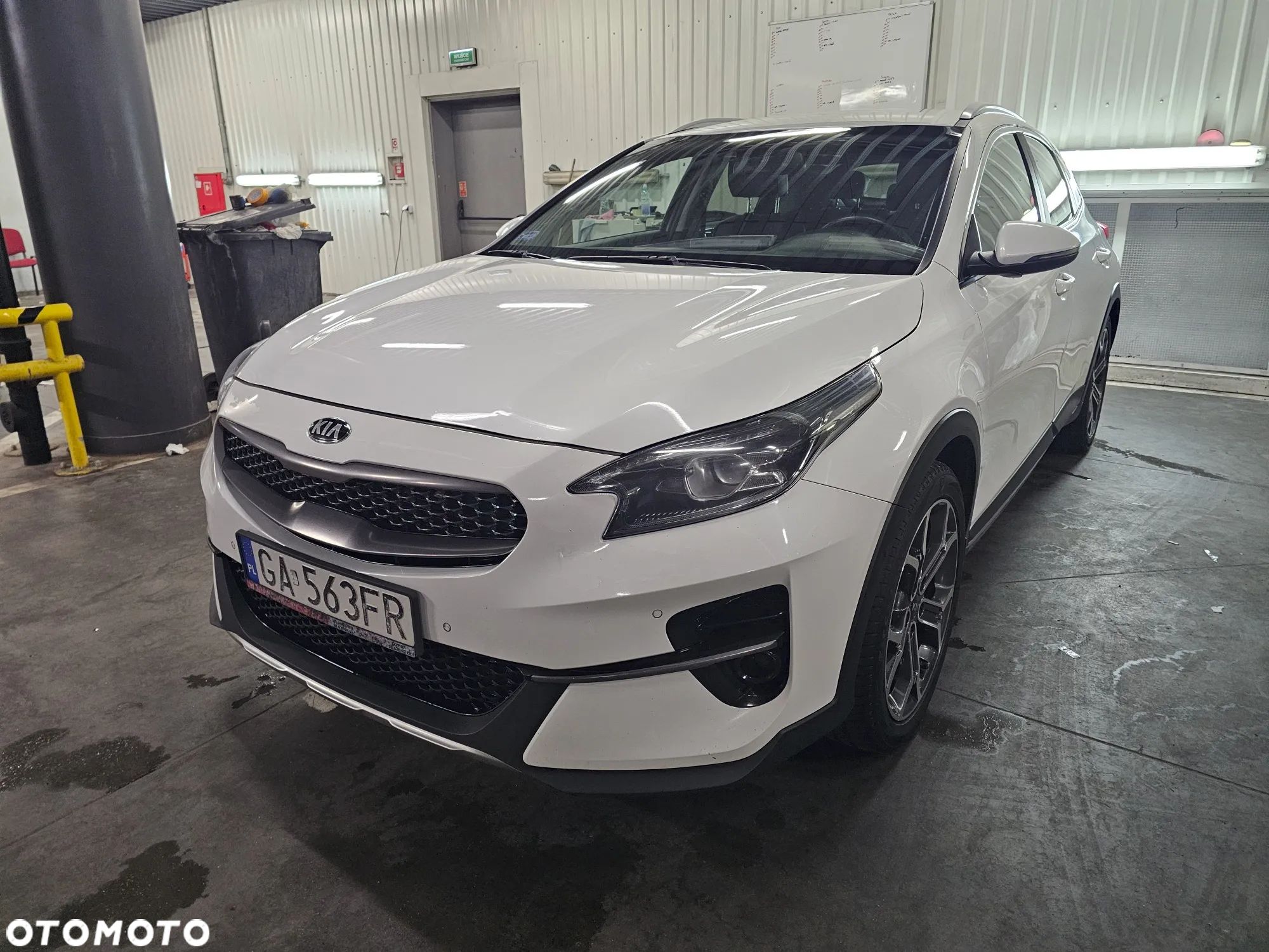 Kia XCeed 1.6 CRDi SCR XL DCT - 1