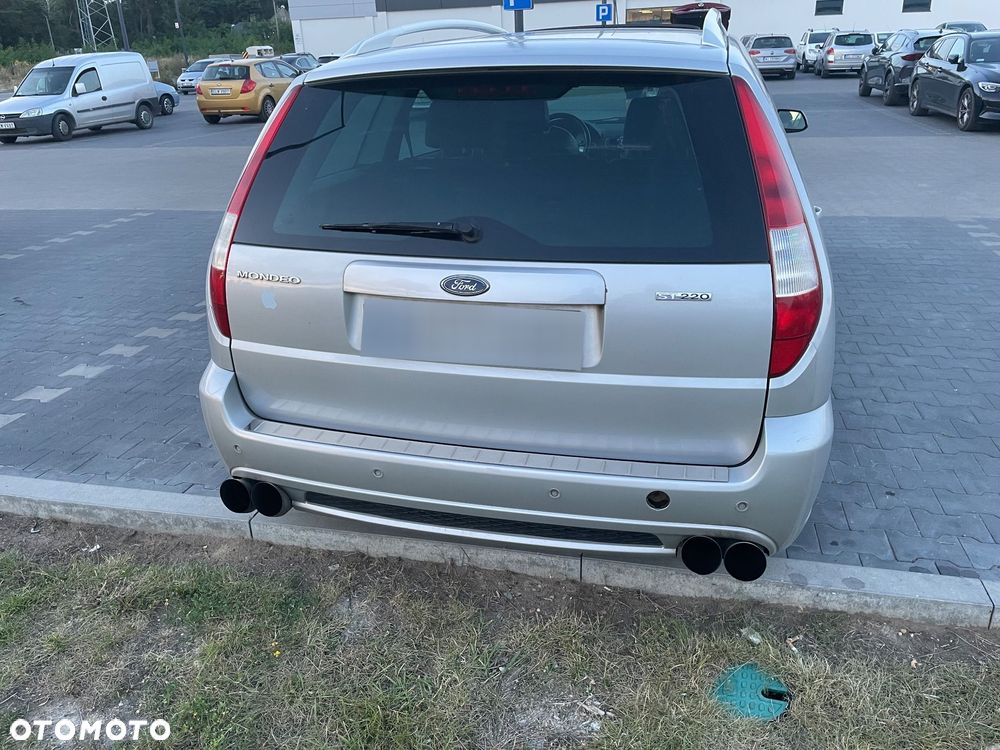 Ford Mondeo V6 ST 220 - 3