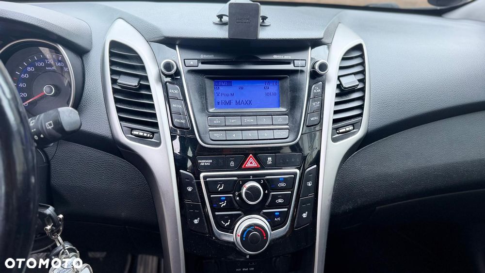 Hyundai i30 - 25