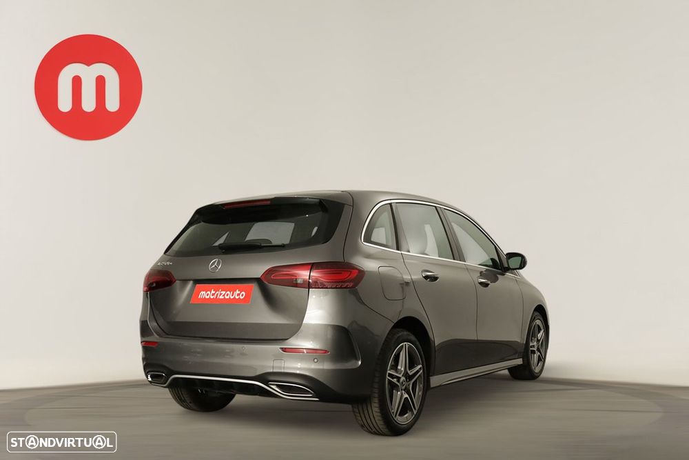 Mercedes-Benz B 250 e AMG Line - 4