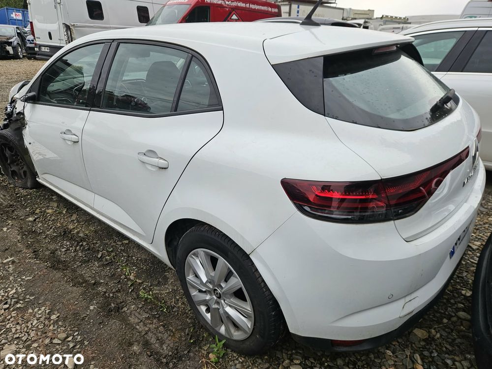 Renault Megane BLUE dCi 115 TECHNO - 3