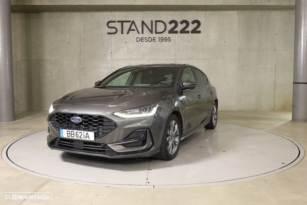 Ford Focus 1.0 EcoBoost MHEV ST-Line - 2