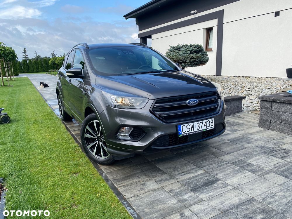 Ford Kuga 1.5 EcoBoost 2x4 ST-Line - 5