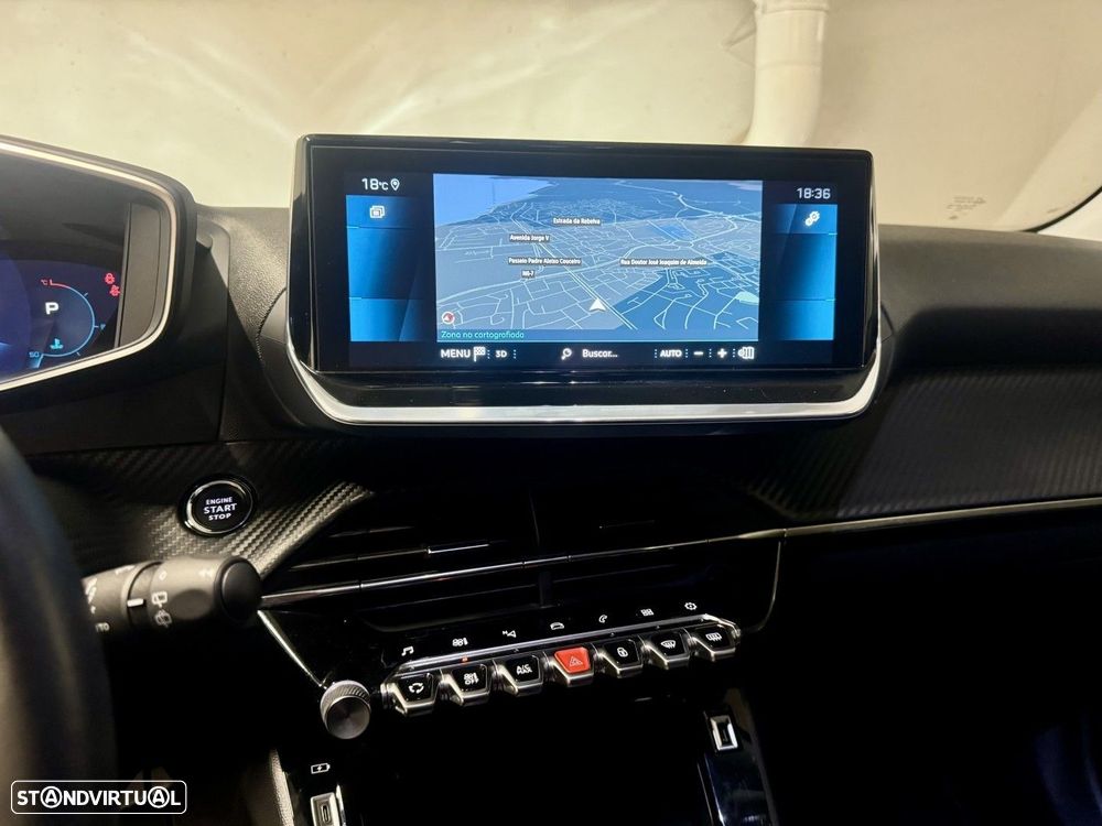 Peugeot 2008 1.2 PureTech Allure Pack EAT8 - 13