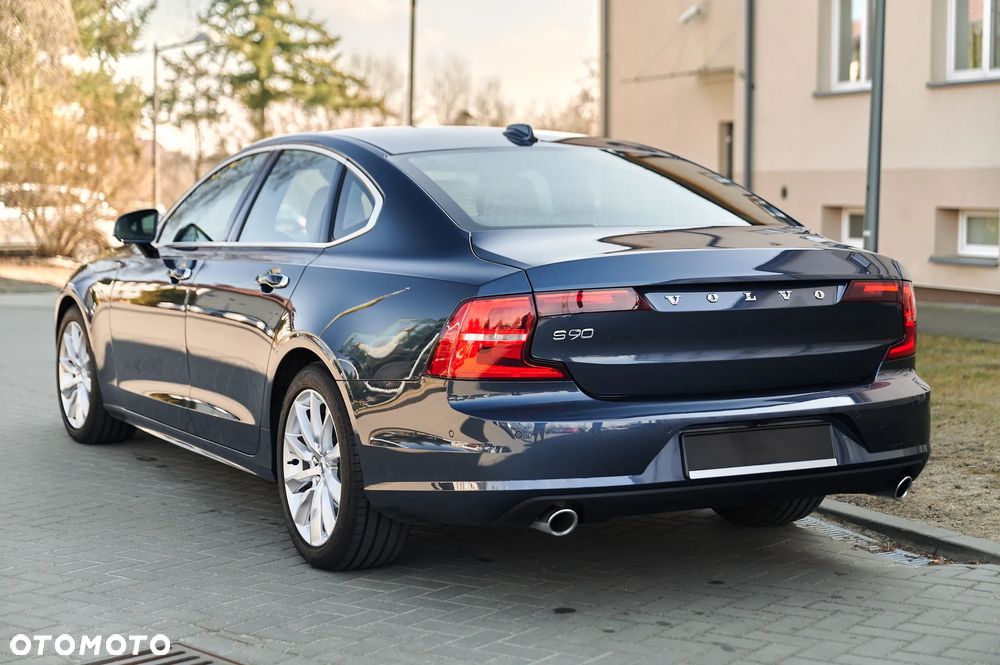 Volvo S90 - 15
