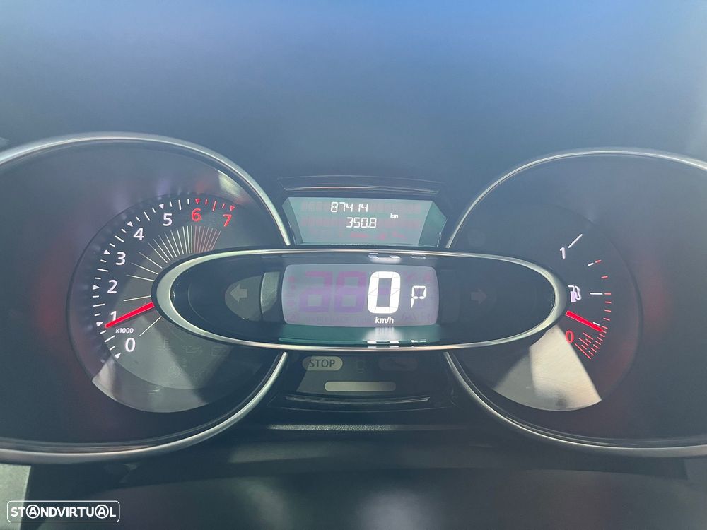 Renault Clio - 31