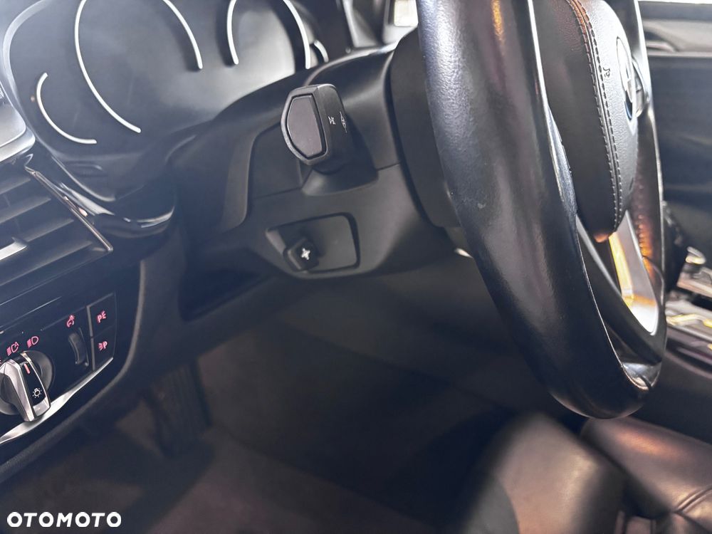 BMW Seria 5 520d Efficient Dynamics Edition - 21