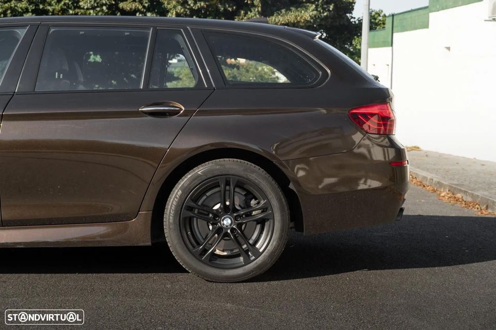 BMW 525 d Pack M Auto - 37