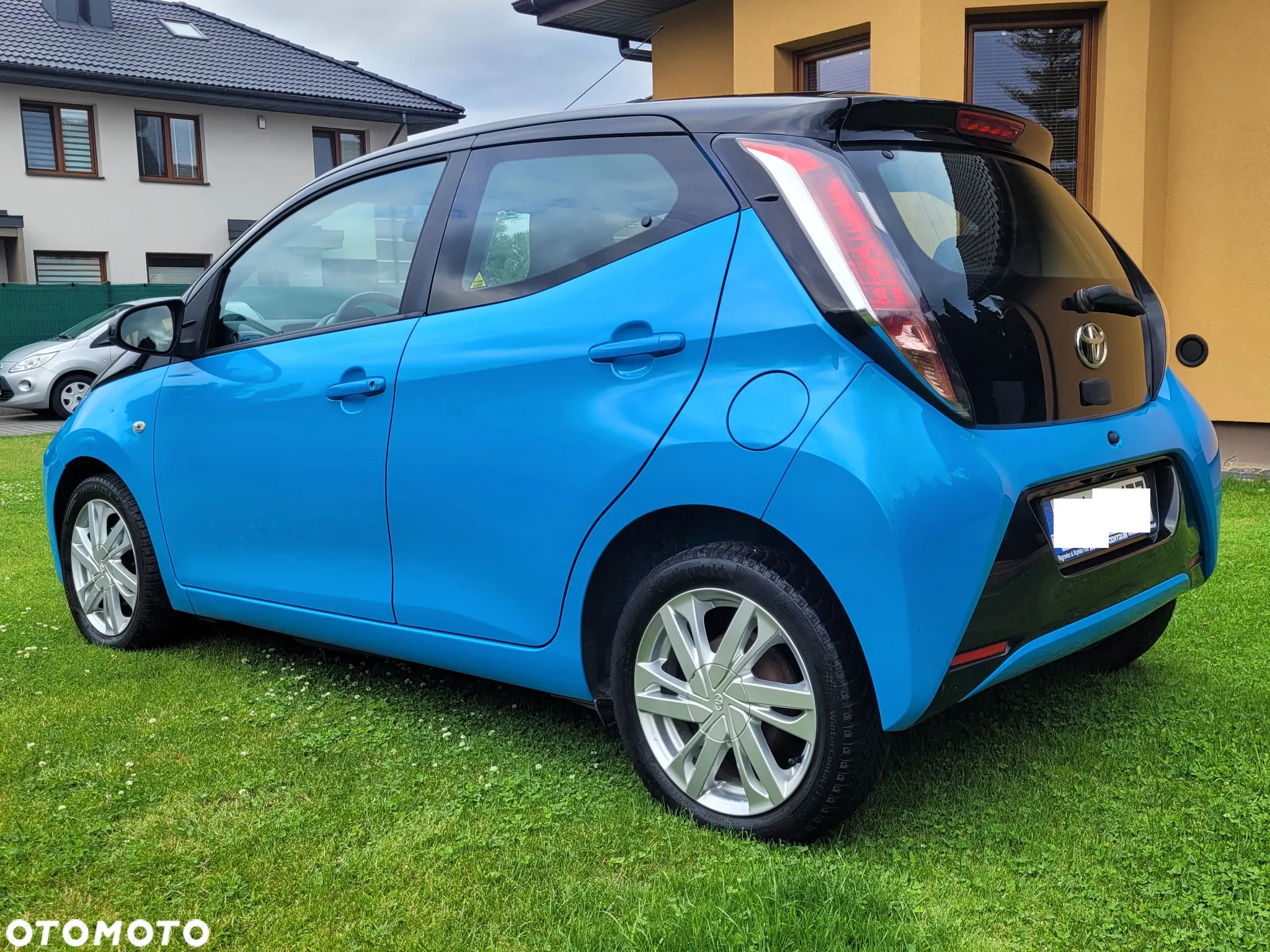 Toyota Aygo x-clusiv - 4