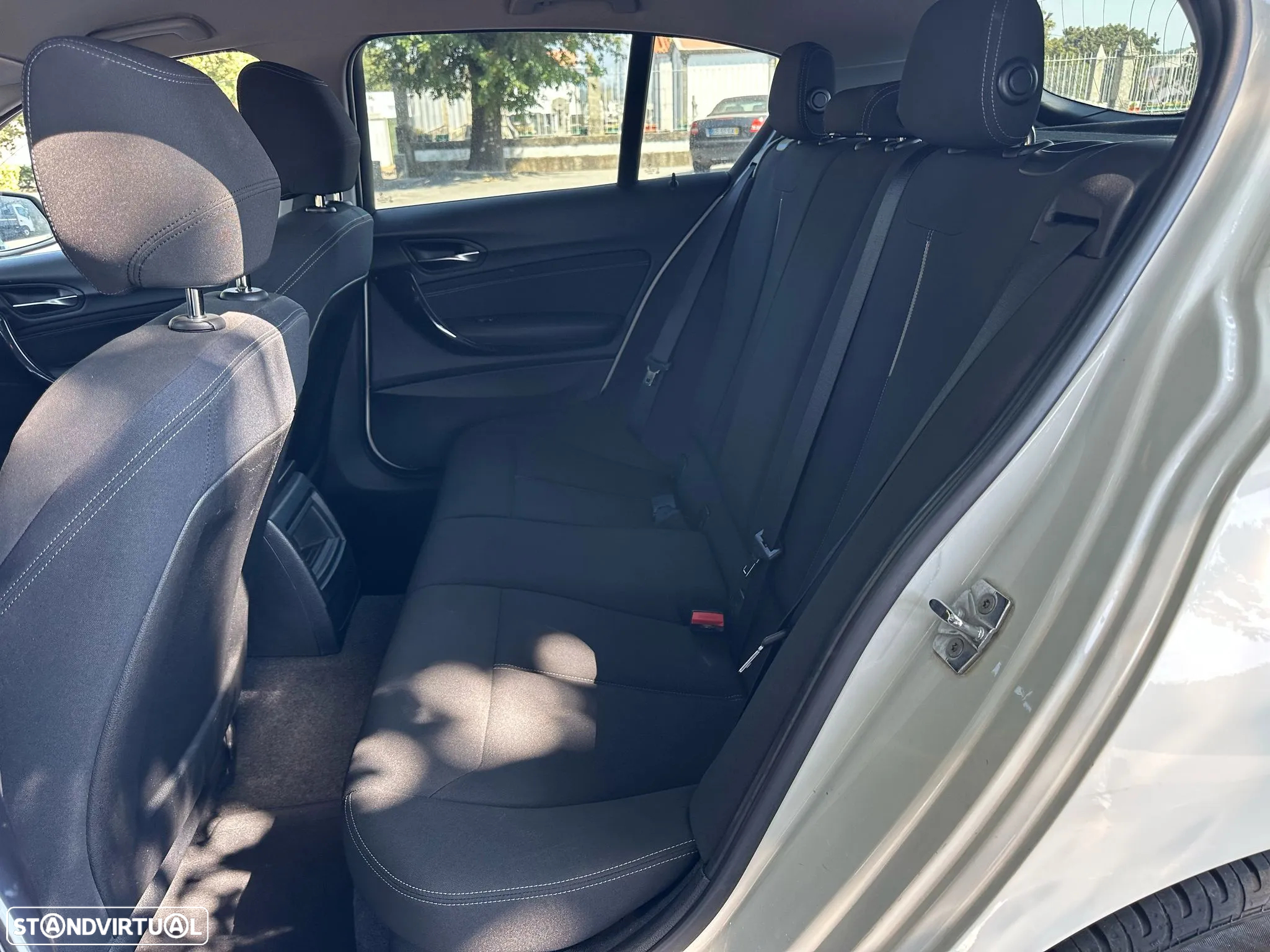 BMW 116 d EDynamics Line Sport - 23