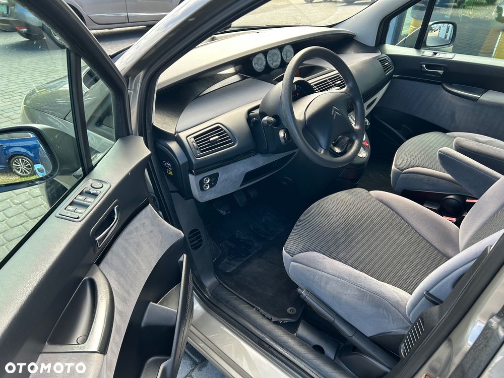 Citroën C8 2.0 HDi SX - 19