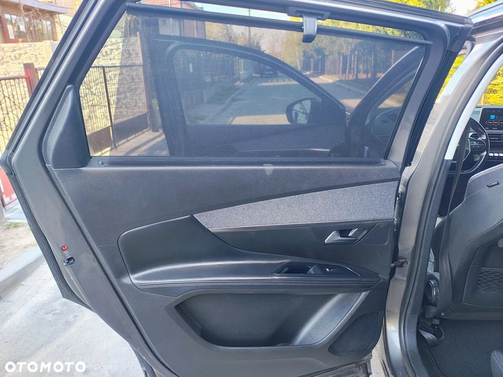 Peugeot 5008 BlueHDi 130 Active - 22