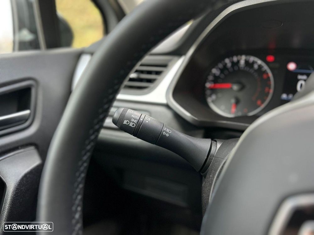Renault Captur 1.0 TCe Intens - 17