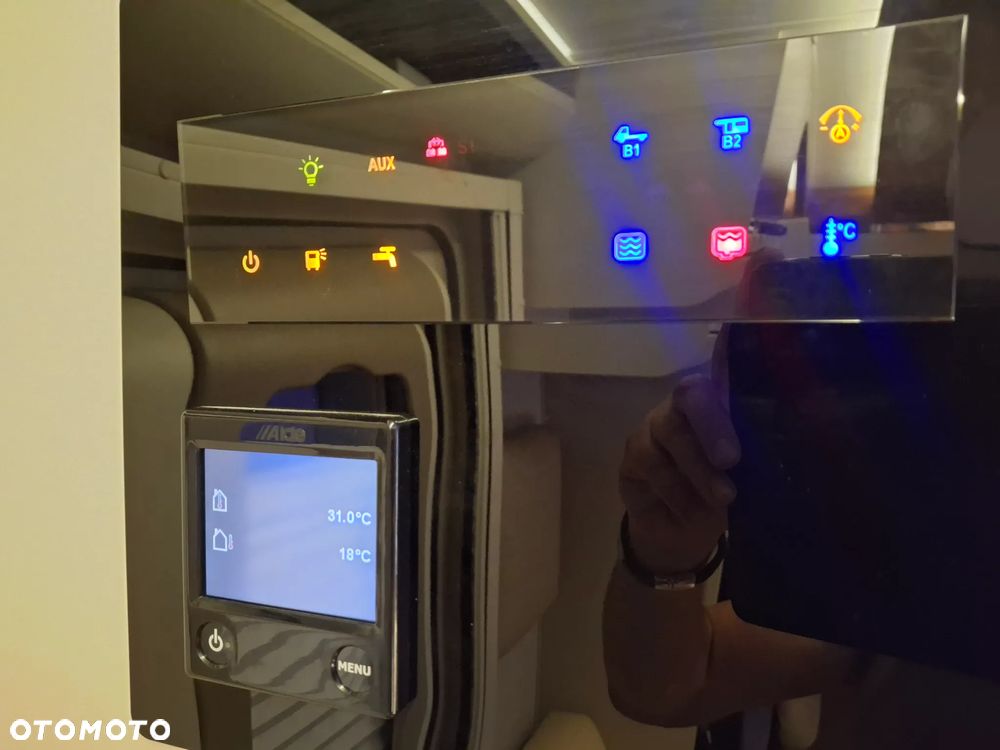 Adria Coral S6000SC Supreme - 9