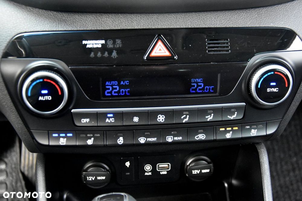 Hyundai Tucson blue 1.6 CRDi 2WD DCT Premium - 29