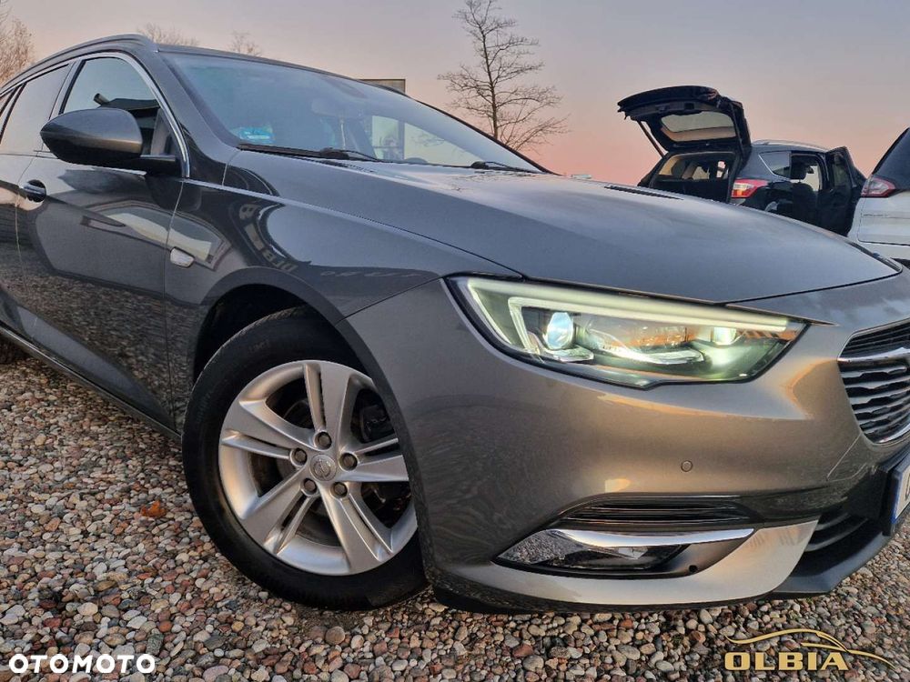 Opel Insignia - 14