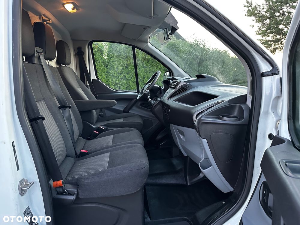 Ford Transit Custom - 9