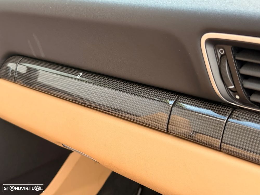 Porsche 911 (991) Carrera 4 GTS Cabriolet PDK - 25