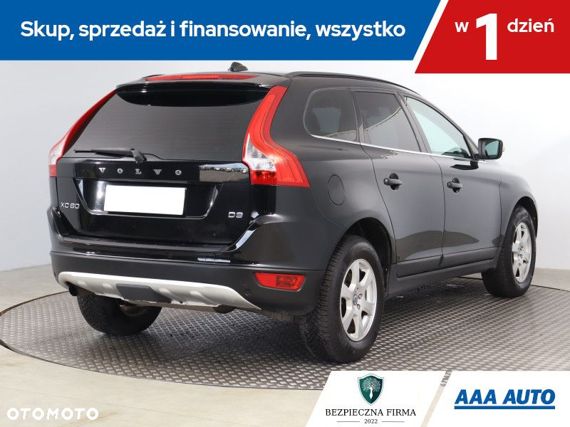 Volvo XC 60 - 6