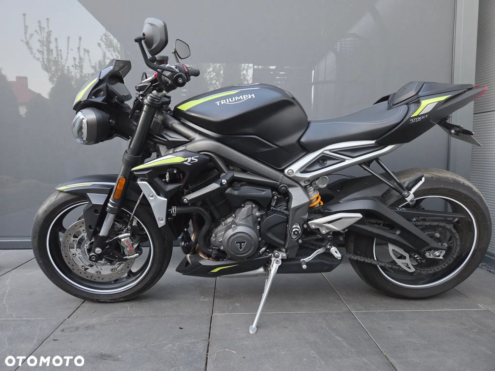 Triumph Street Triple - 5