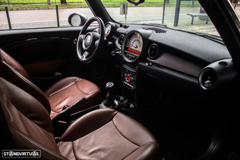 MINI Clubman One D - 26