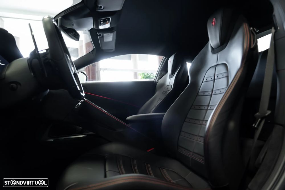 Ferrari Roma 3.9 Twin-Turbo V8 — fotografia 9