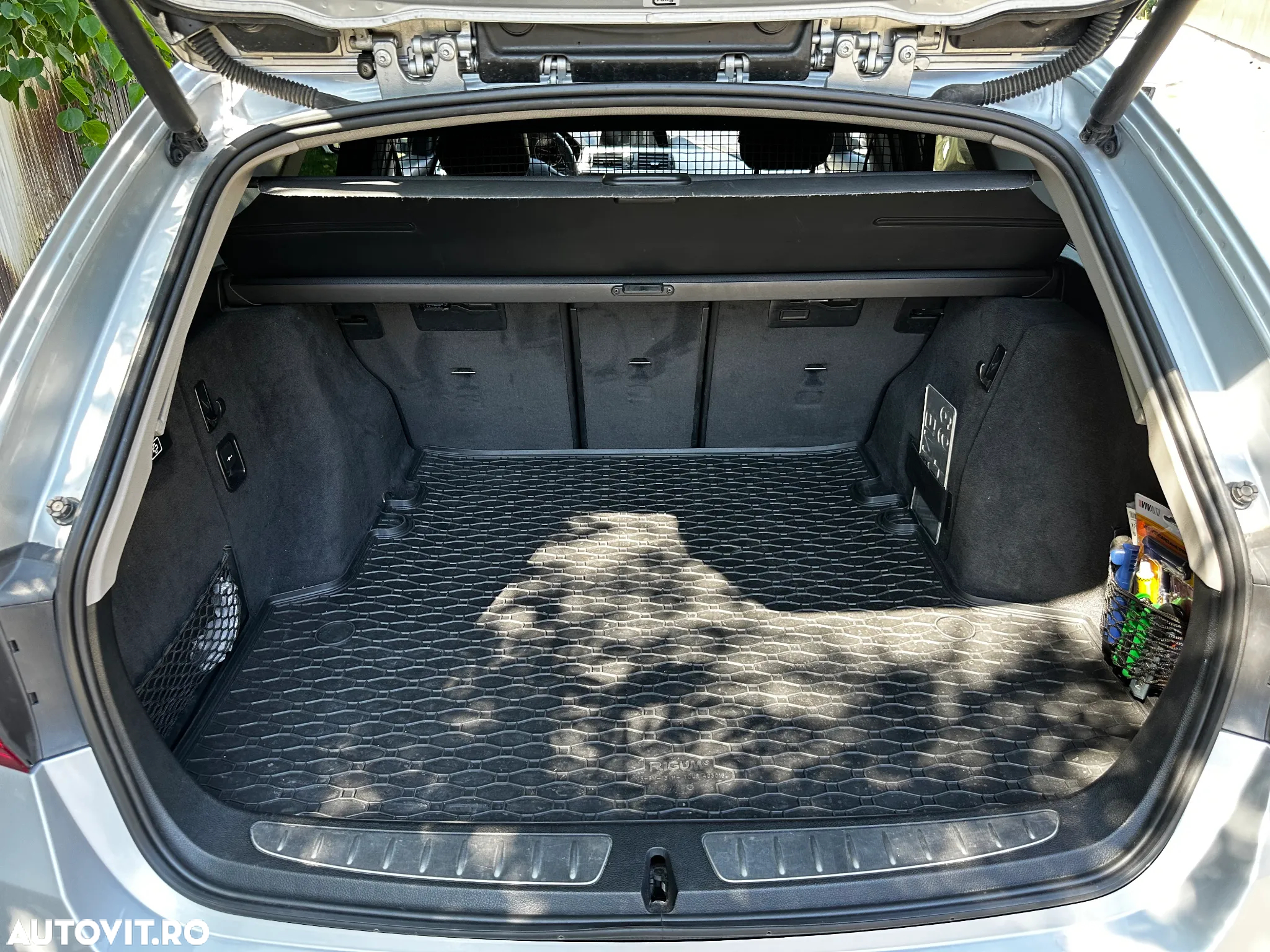 BMW Seria 3 318d Touring Aut. Advantage - 16