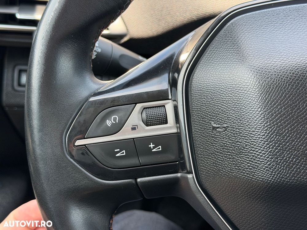 Peugeot 5008 BlueHDI 120 Stop & Start Active - 34