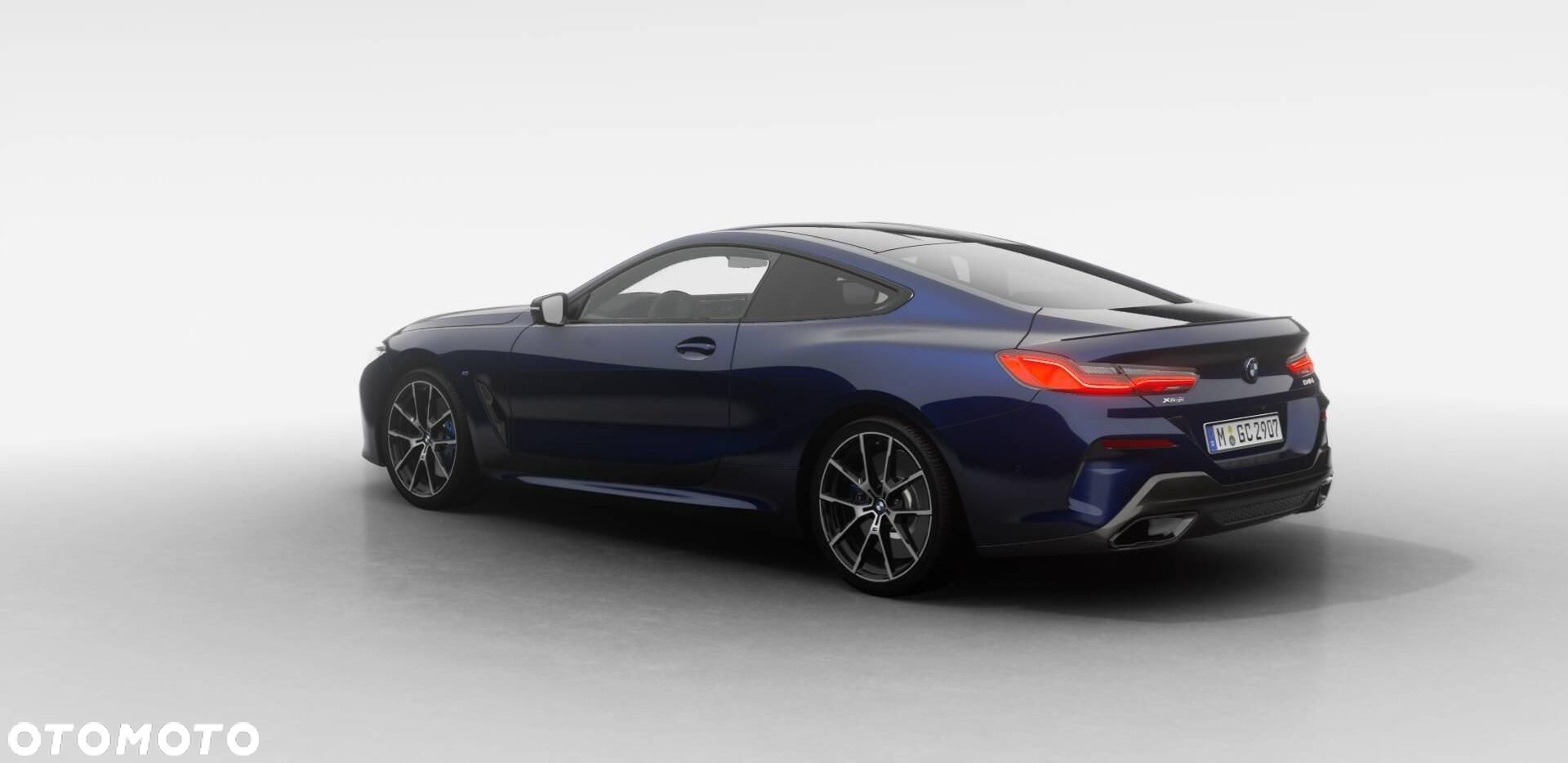 BMW Seria 8 - 2