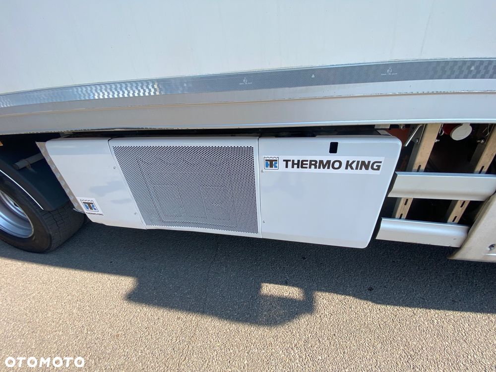 Mercedes-Benz ACTROS 2551 - 11