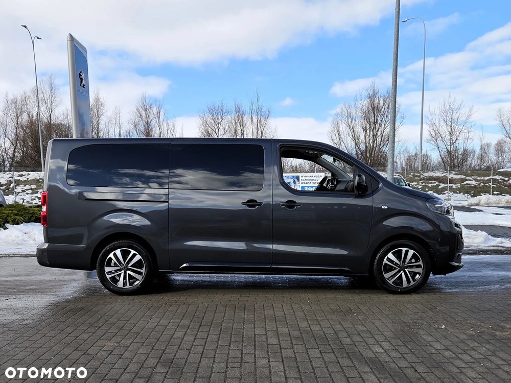 Peugeot Traveller 2.2 BlueHDi Long Business EAT8 - 4