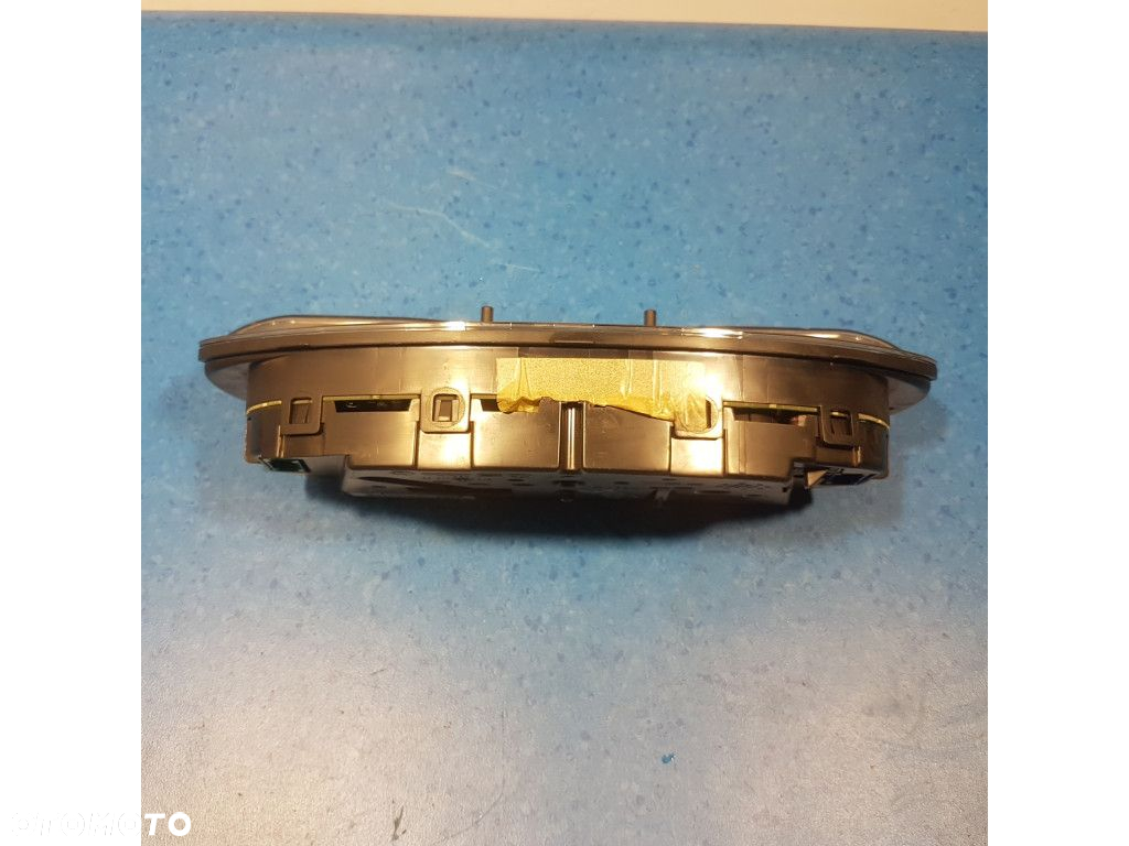 LICZNIK 3B0920829A VW PASSAT B5 FL - 4