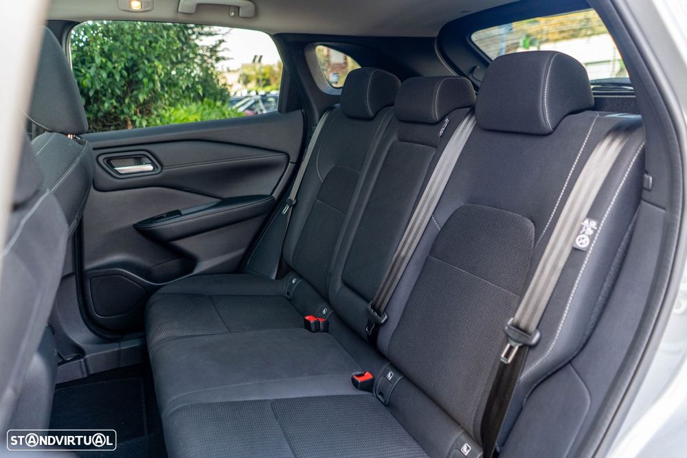 Nissan Qashqai 1.3 DIG-T Acenta LED+R - 31