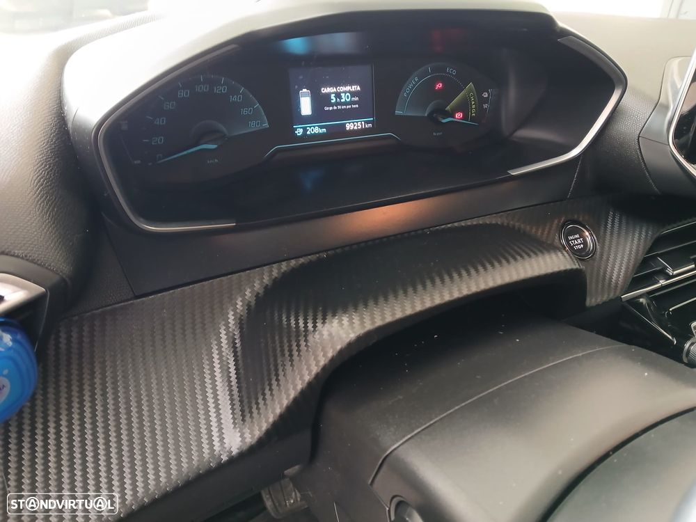 Peugeot e-208 50 kWh GT Line - 10