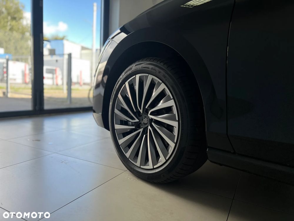 Skoda Superb 2.0 TDI SCR 4x4 L&K DSG - 11