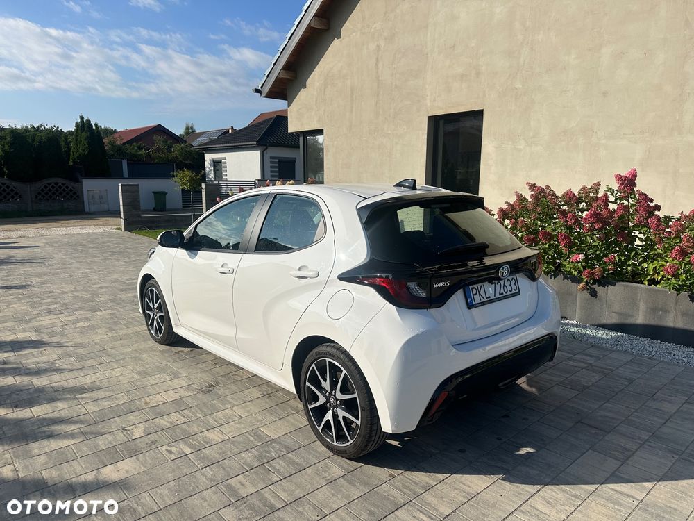Toyota Yaris Hybrid 1.5 Comfort - 23
