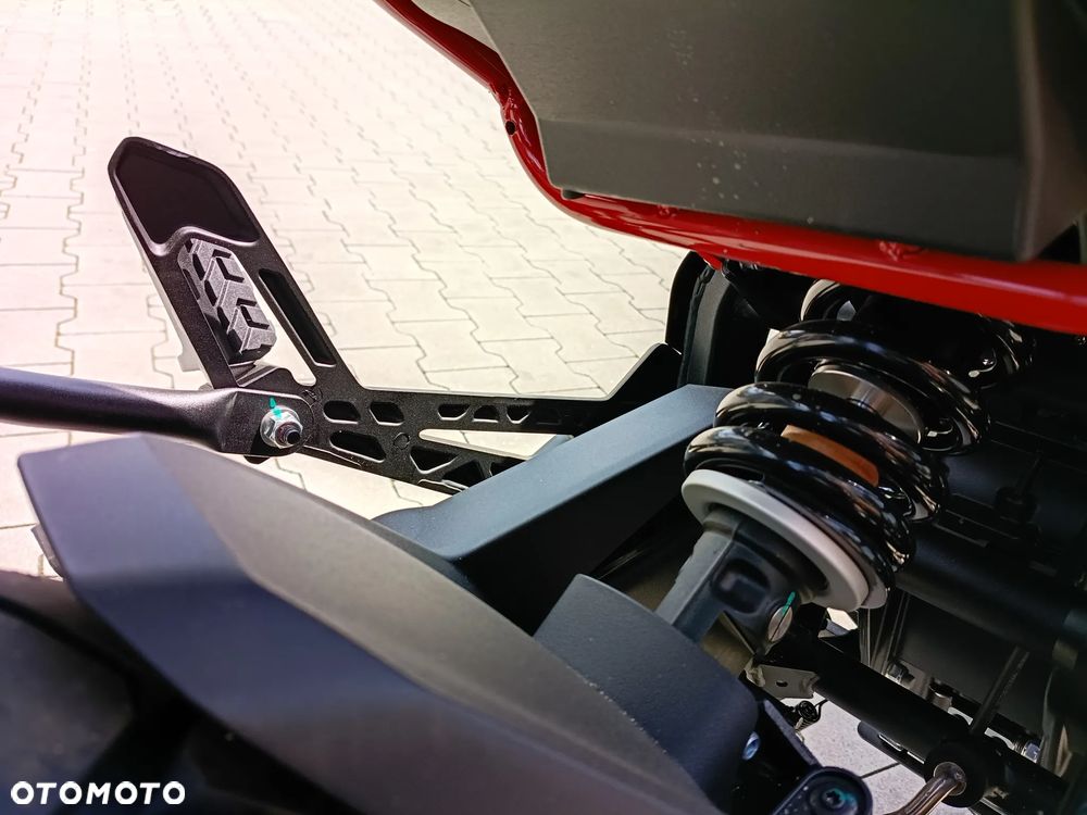 QJMOTOR SRT 600SX - 14